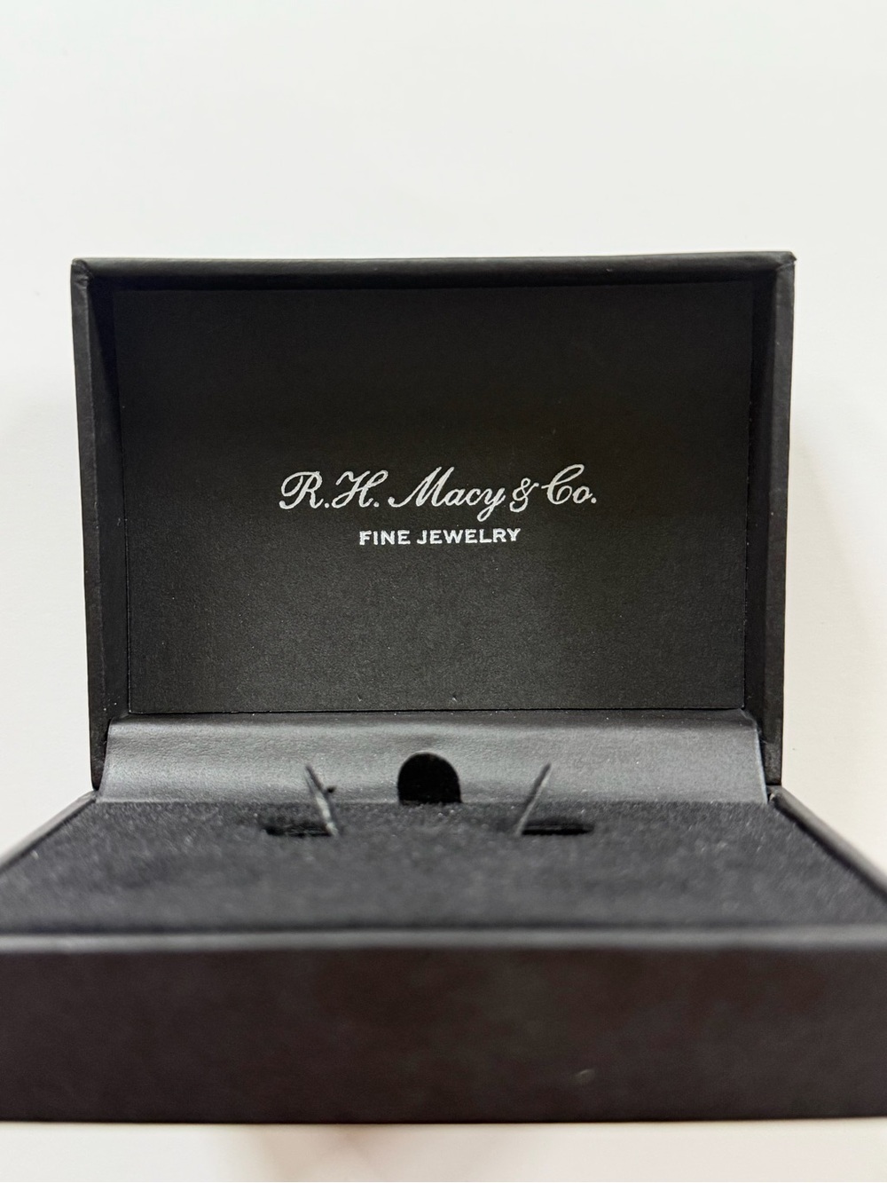 Macy’s Fine Jewelry Silver Tone Textured Oval Hoop Earrings - Picture 5 of 5